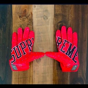 Supreme Football Gloves